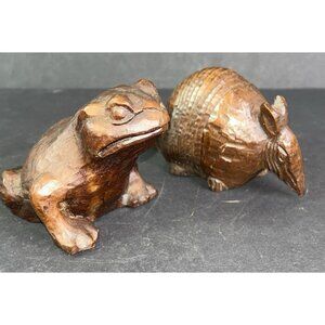 2 Vintage Handcrafted 5.5" Carved Armadillo & Frog Toad Folk Art Red Mill USA
